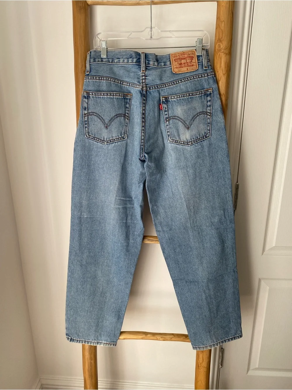 Levis Jeans Mens 30x30 Blue Comfort Fit 560 Relaxed Tapered Denim Baggy Skater